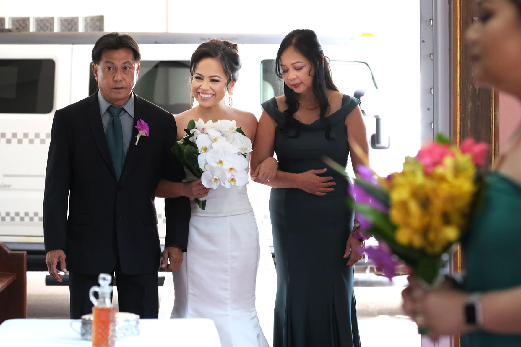Governor's press secretary gets married